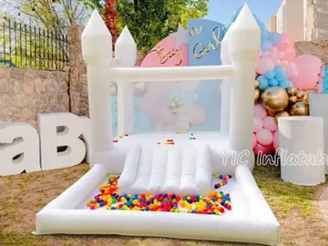 Pastel Inflatable Bounce House detail view