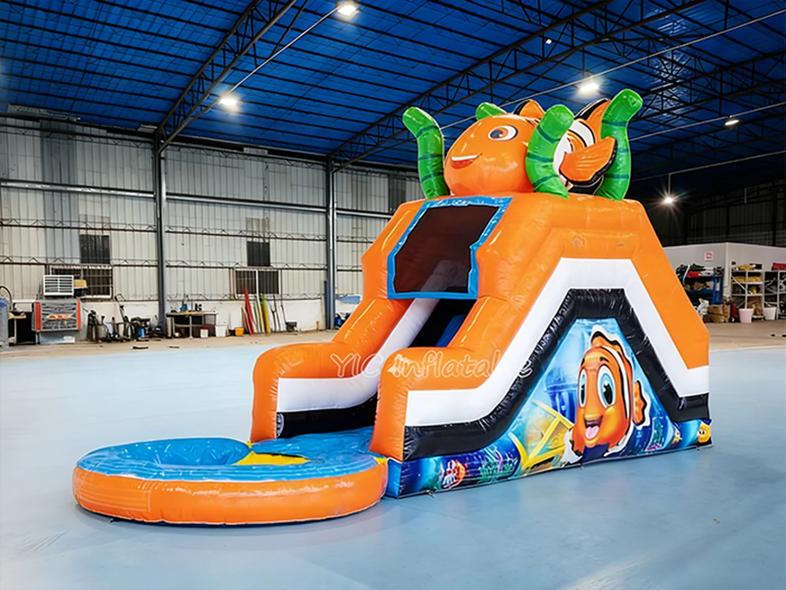 Inflatable Clownfish Water Slide detail view
