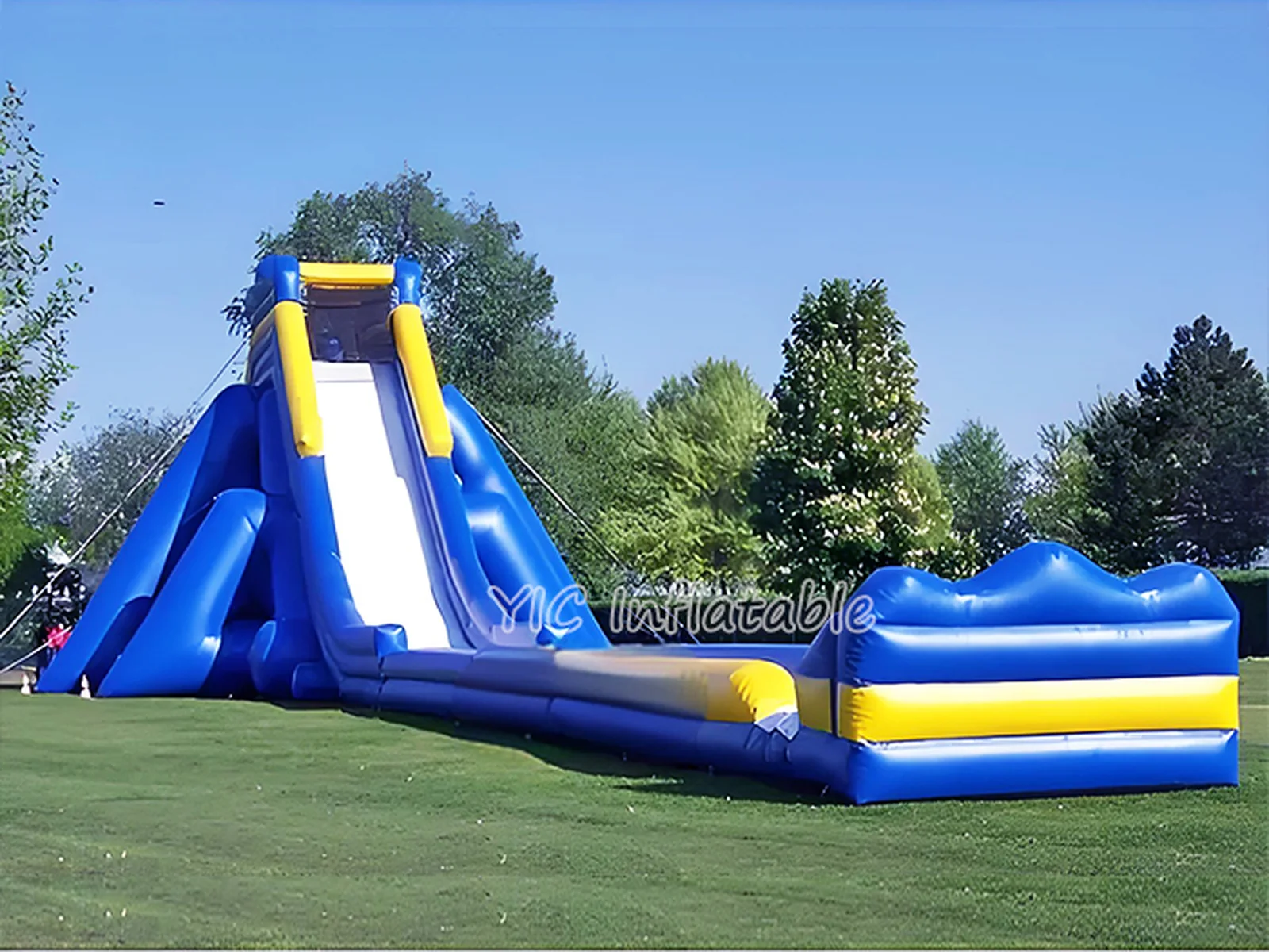 Giant Inflatable Water Slide For Adults side view