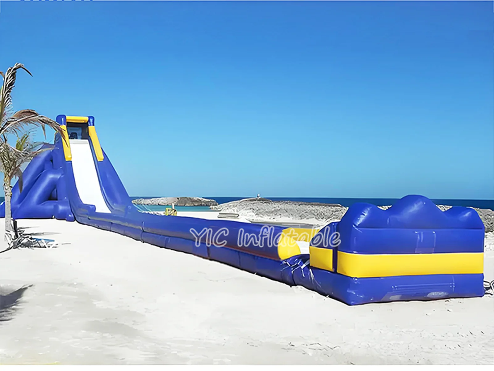 Giant Inflatable Water Slide For Adults play layout