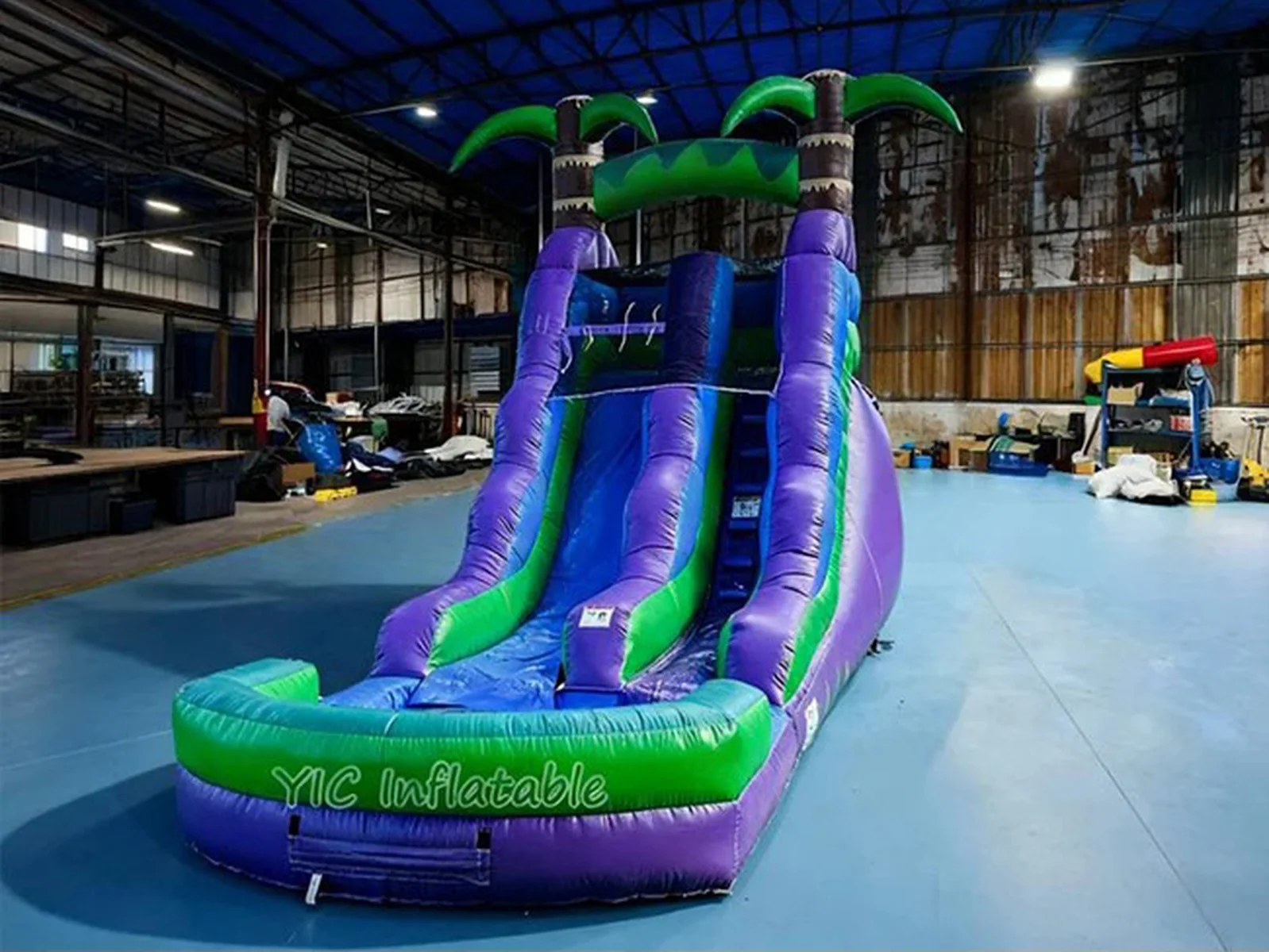 Custom Made Water Slides detail view 3