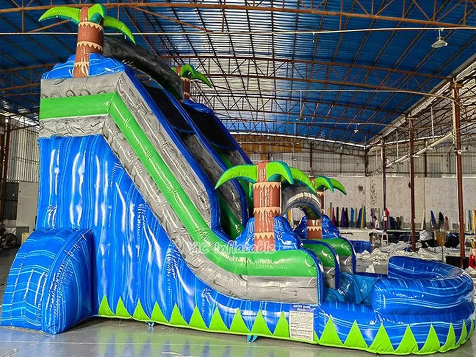 Blue Palm Tree Waterslide detail view 4