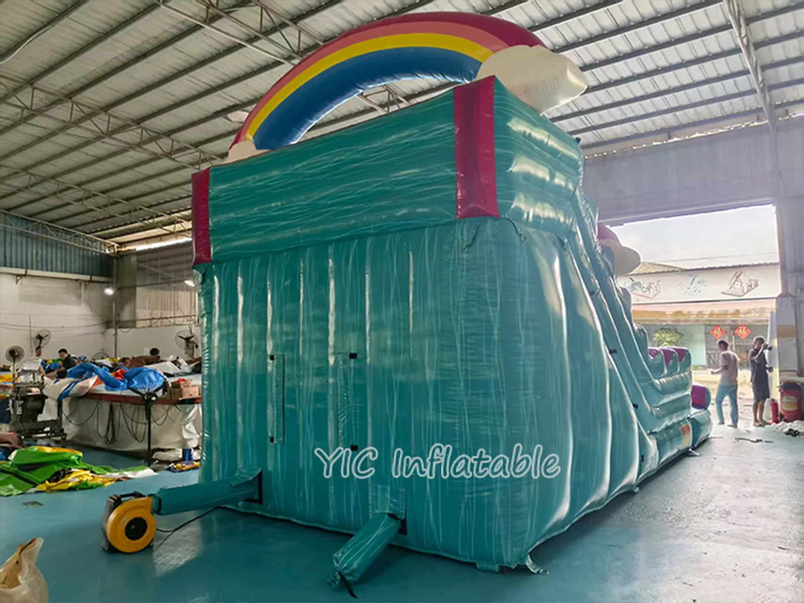 Inflatable Water Slide with Splash Pool detail view 4