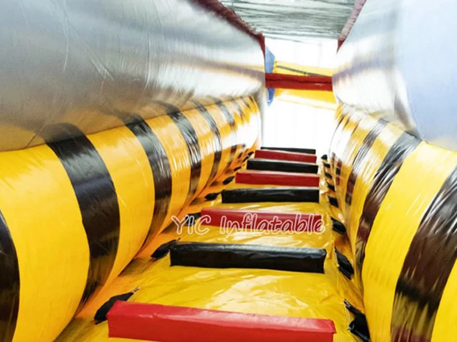 Lightning Mcqueen Inflatable Water Slide detail view 5