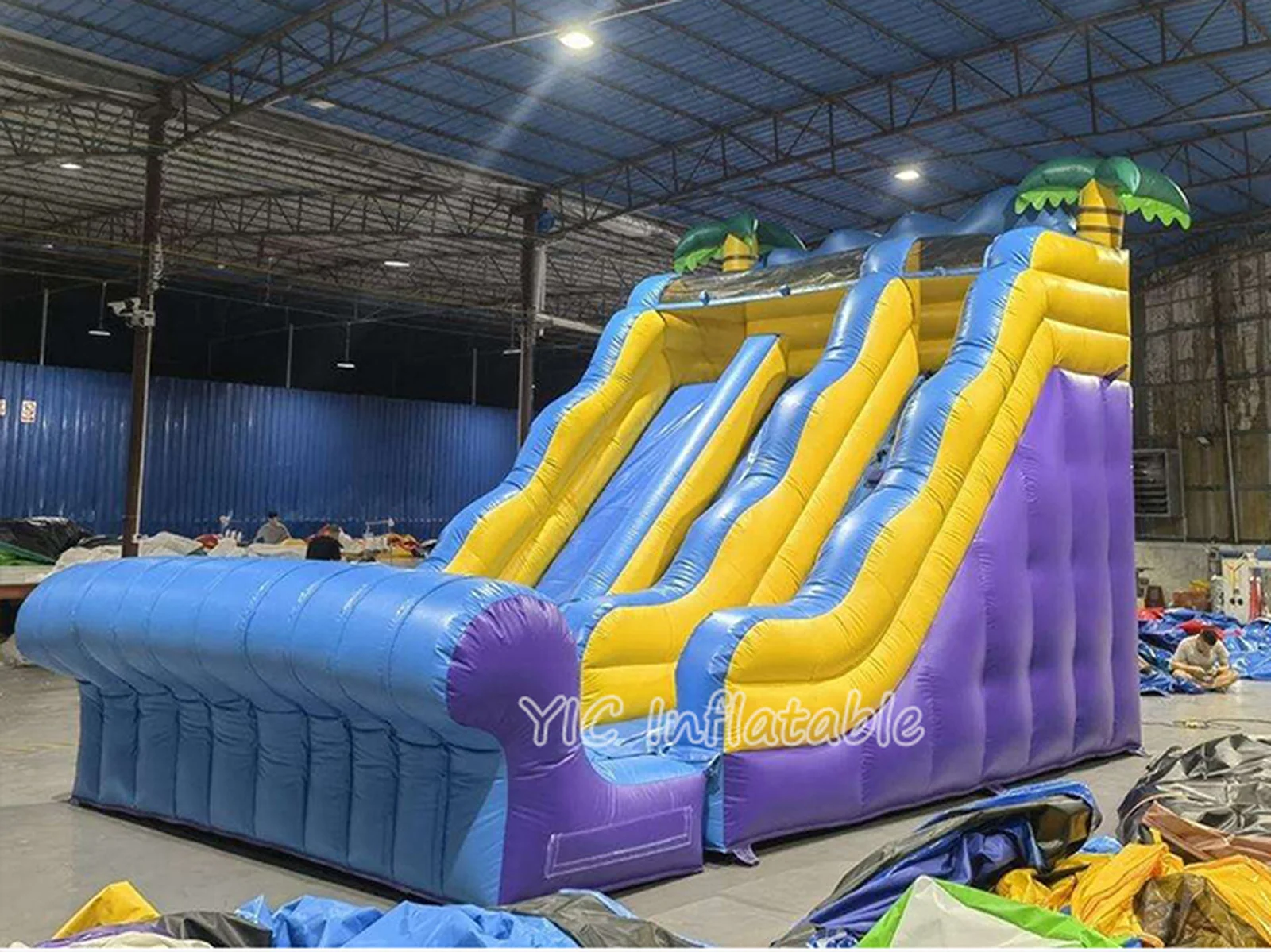 Inflatable Palm Tree Water Slide detail view 3